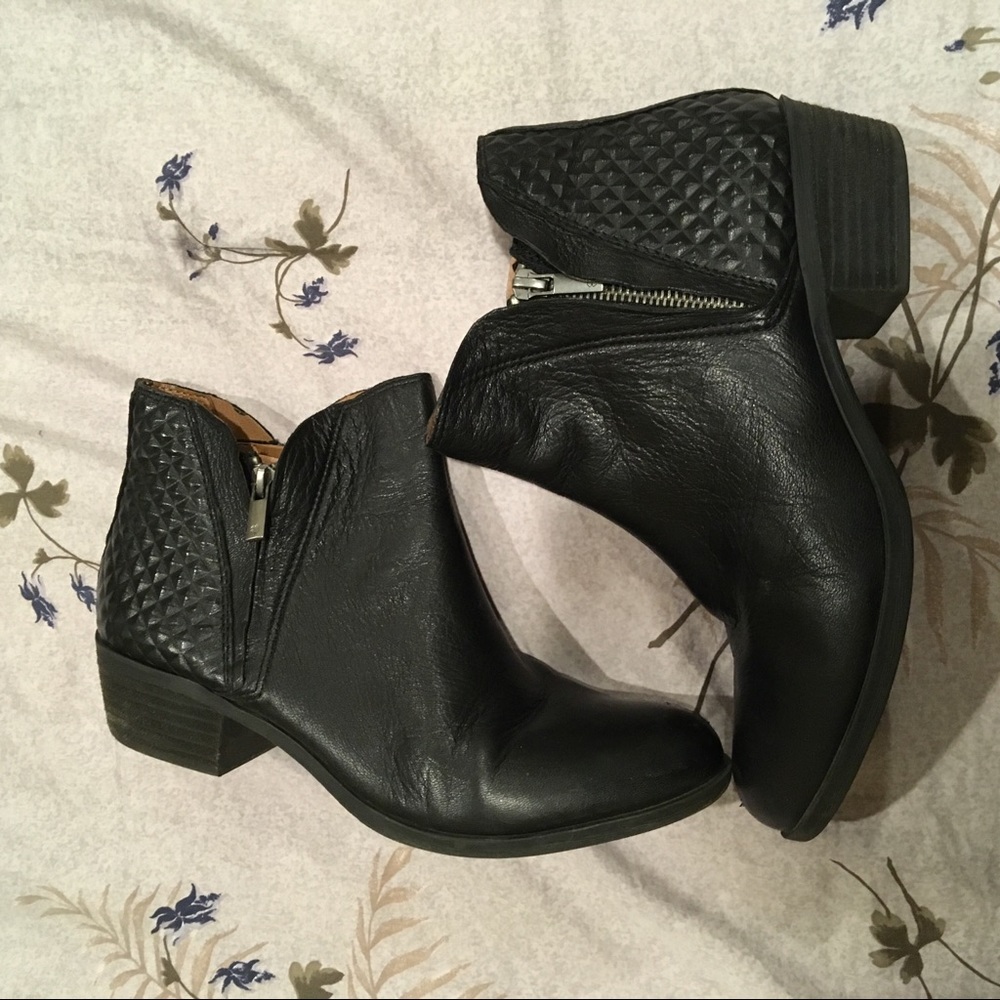 Lucky brand leather booties
